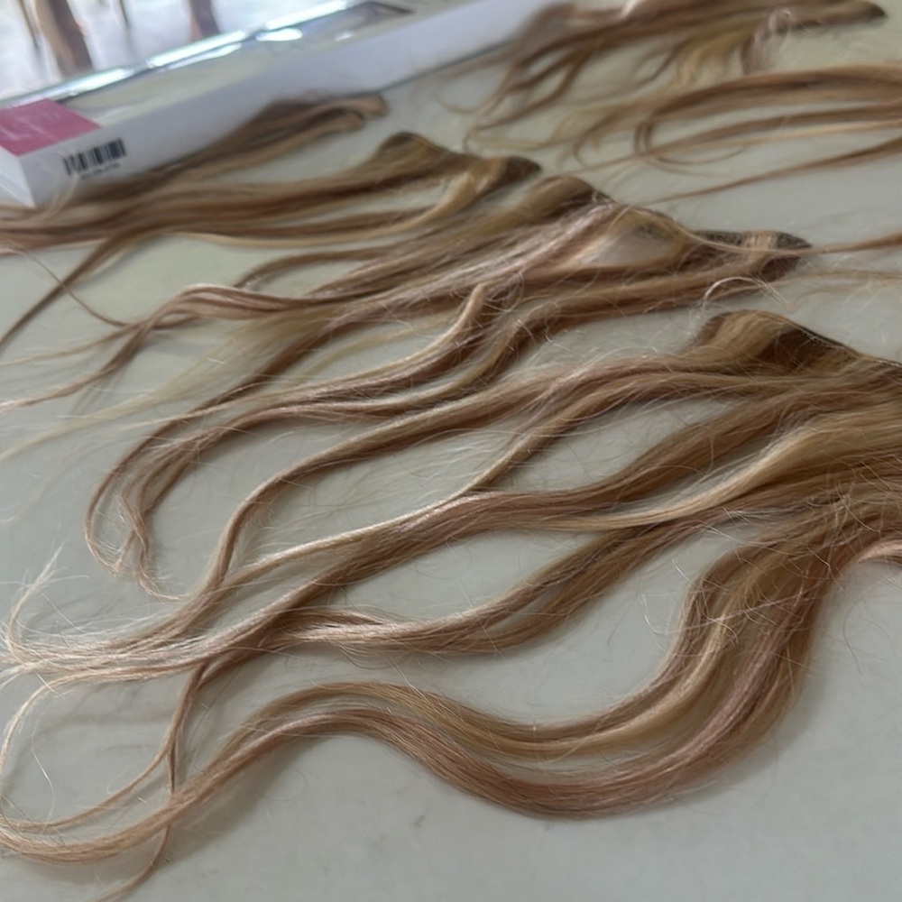 Premium clip-in extensions 14” pro straight